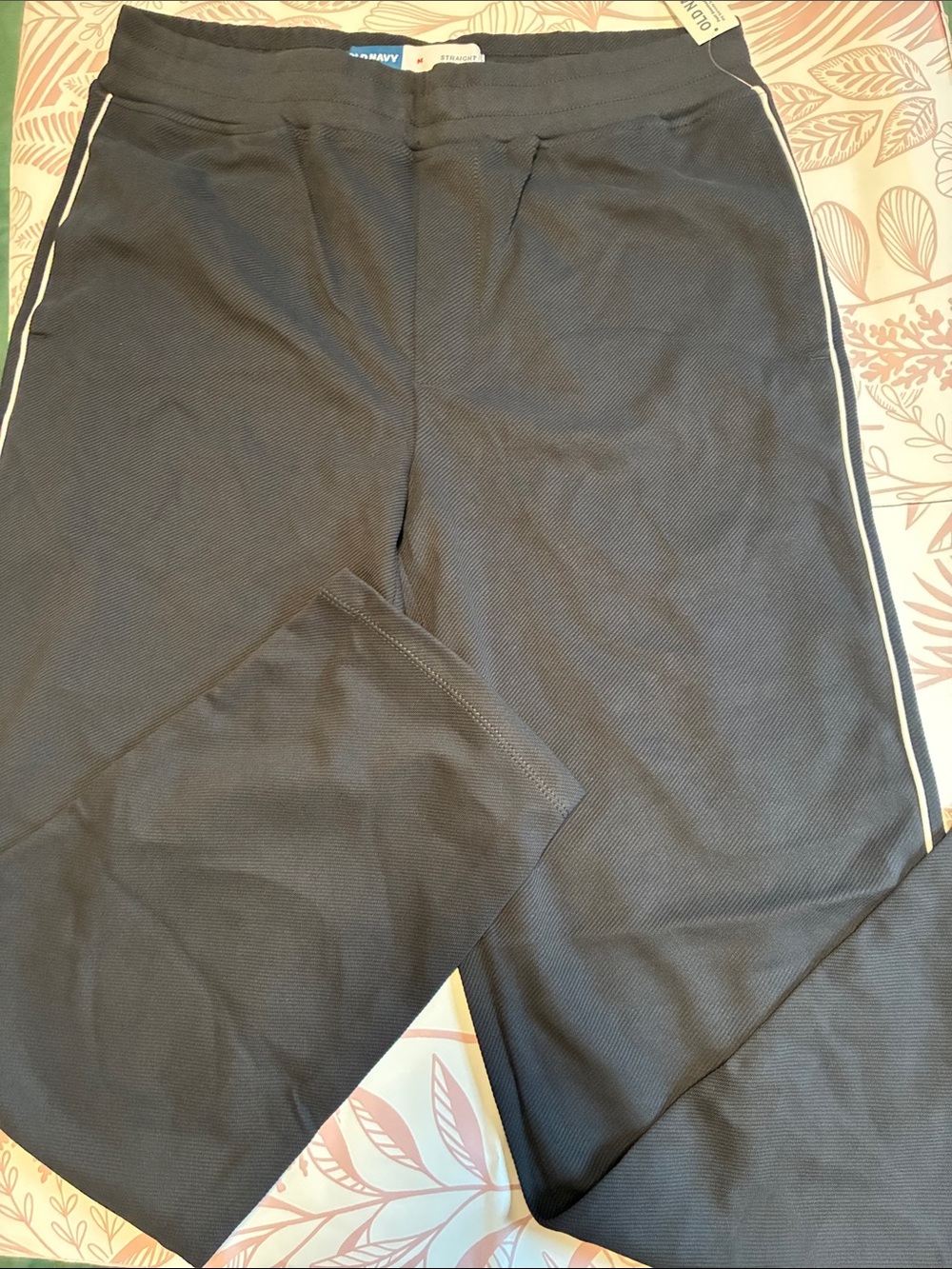 Old Navy Men's Charcoal Sweatpants with White Side Stripe